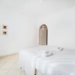 Linda Palace Hébergement de vacances *